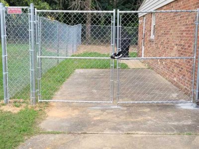 Commercial Fencing Service